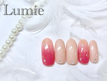 ルミエ(Lumie)/グラデーションネイル