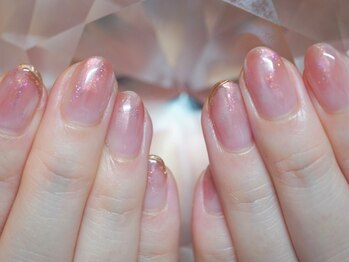 マジョラム ネイル(Marjoram Nail)の写真/お客様のお手元の状況に合わせて丁寧にケア致します◎甘皮ケアが人気のケアコースもございます！