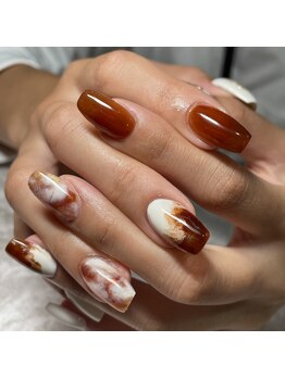 秋のニュアンスネイル