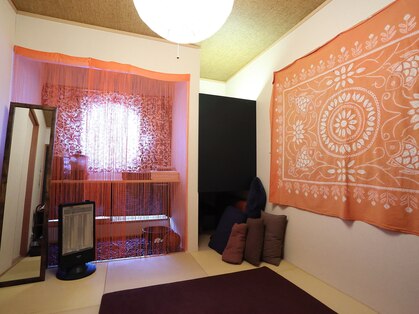 クローブ クルア(kroab-krua)の写真