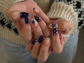 《デザインネイル》