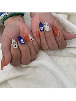 ネイルアンドアイラッシュ アヴィ(Nail and Eyelash A'vi)/持ち込みデザイン