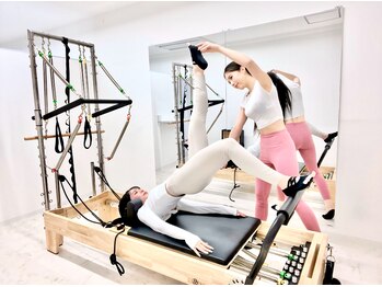 アモーラ(Amora)/お尻を上げて引き締め