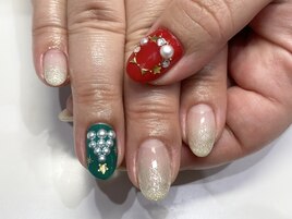 クリスマスブローチネイル☆