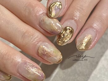 アイヴィー(IVY)/ニュアンスネイル