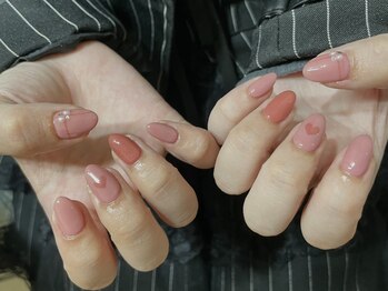 エーアンドエー 蕨店(A&A)の写真/蕨駅すぐ目の前【ネイルも冬支度♪】HANDオフィスコース☆お仕事にも対応可能な控え目アートが豊富です!