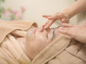 ミル ヴー(mille voeux)/◇こだわりのオールハンド施術