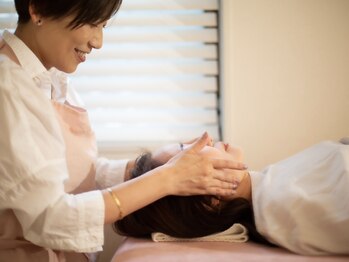 アンジュフェイス(Ange Face)の写真/痛みの少ない小顔矯正で50代の輪郭すっきり。ヘッドケア併用で翌朝さらに実感、同窓会前にも