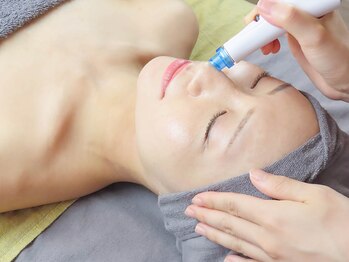 ソワン(Sowan)/毛穴洗浄ハイドロフェイシャル