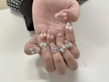 ルルシアン 代々木(luluchien)の写真/写真映え間違いなし★当店独自のデザインで、日常を忘れるほど華やかでガーリーなご褒美ネイルを♪