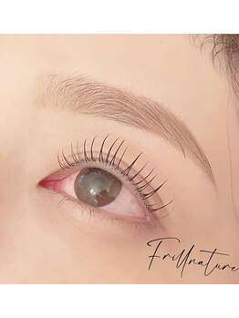 眉とまつげパーマ専門サロン【フリルナチュール】八王子店 マツパ・アイブロウの写真/[NEWOPEN]お顔の骨格、眉の毛流れ、毛量・毛質を見ながら、自眉を活かしたナチュラルデザインをご提案★