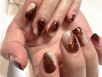 リロウ(relow)/韓国ネイル/冬ニュアンス/あべ