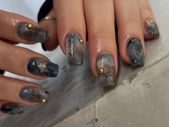 チュラ 吹田店(chula)の写真/【ネイルとアイメニューが同時施術可能で、お忙しい方にピッタリ！】月に1度の特別な美容DAYを★