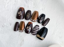 レヴリ(Reverie)の雰囲気（イメージネイルも人気（ネイルチップオーダーもできます））