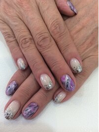 大人　初秋ネイル