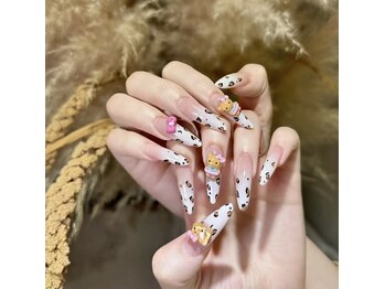 ユウプラス(U+)の写真/煌めく指先を美しく華魅せネイル♪最新トレンドの韓国ネイル＆ワンホンネイル多数◎
