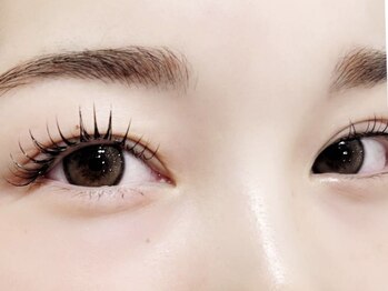 レミア 上大岡(REMIA)の写真/【持ち×軽量★フラットラッシュ】ダブルやバインドで少ない本数でもボリュームUP！負担も少ない◎