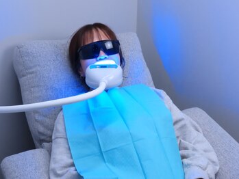 アーヒル(A”-HILU)の写真/【セルフホワイトニング20分￥2200】長年の悩みである歯の黄ばみを解消し、清潔感あふれる印象にUP！