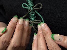 担当:藤戸　フレンチネイル