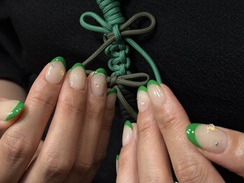 担当:藤戸　フレンチネイル