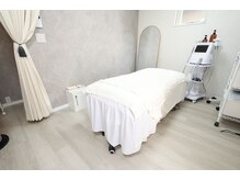 ラフィリス(RAFFILICE)の雰囲気（落ち着いた空間の施術ルーム♪）