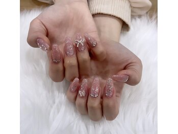 レジアント(Rediant)/キラキラちゅるんネイル