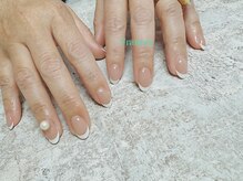 フランセス(Frances)/球体パール×フレンチ