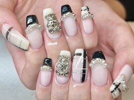 7月　チェックネイル