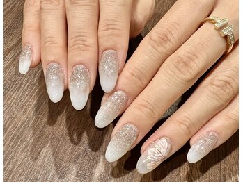 ネイルサロン キャリノアンドデコグレース(Nail Salon Carino & DecoGrace)
