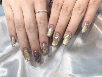 バズネイル(VAZ NAIL)/