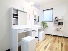 グロウ(glow)/清潔感ある店内