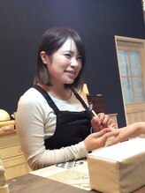 ネイルアンドアイサロン エコル 生駒店(Ekolu) YUMIKA