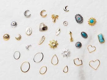 アリュグラン(Allugran)/《ネイルパーツ》