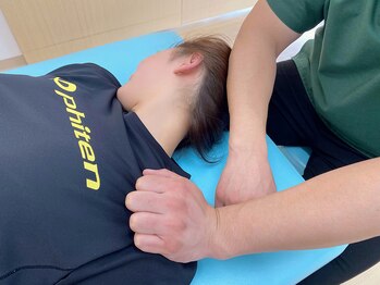 くろせ接骨院/ボキボキしない優しいアプローチ