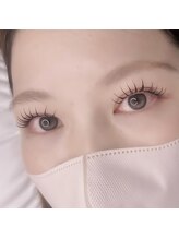 ウララ(uraura)/まつ毛エクステ