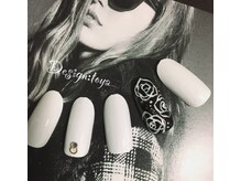 ルキ(Ruki)/モノトーンローズ