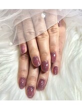 リマ(Lima)/キラキラフラッシュネイル