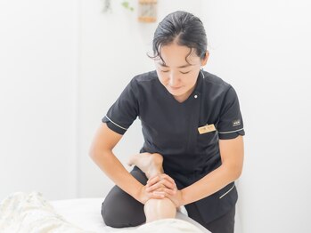 リベレ 覚王山(LIBERER)/オイルマッサージ 脚先まで隅々