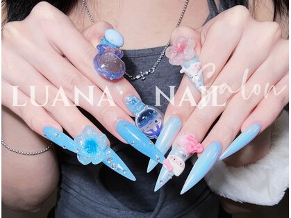 ルアナの写真