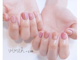 《nail》担当:森