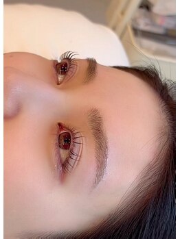 イロ(ilo)/まつ毛パーマ（Uカールロッド）