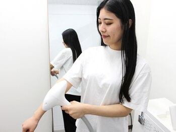 ゴクラク(GokuRaku)の写真/【ムダ毛が気になる夏】セルフ脱毛初回20分2000円/都度払いでサクッと通える駅近サロン!スタッフ常駐で安心