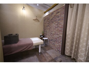 ビファイン鍼灸治療院 代々木上原院/内観