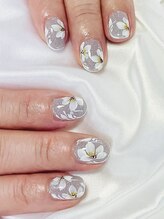 ティアラ(Tiara)/フラワーアート