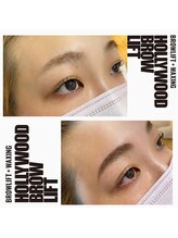 ネイルサロン R/美眉ハリウッドブロウリフト11