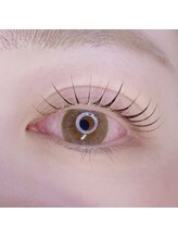 エミイ(eMii.)/《柔らかく》ふんわりデザイン