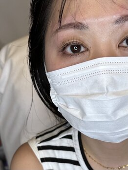 イスリーツー(ithree.2)/眉毛とまつげ上下