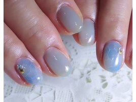水面アート×シアーグリーン