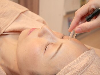 エステティックサロン ルーシェの写真/駅近徒歩1分完全個室のプライベートサロン♪お肌のケアからボディケアまで、トータルでキレイをサポート！