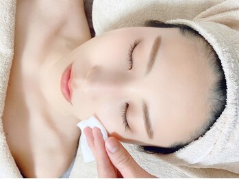 モビー 梅田店(mobee)の写真/【リピートNo.1★】１回¥6000〈mobeeグロスファクターハーブピーリング※DTあり〉成長因子導入